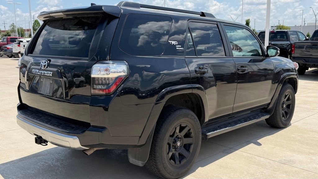 Used 2023 Toyota 4Runner TRD Off-Road Premium AWD/4WD image 5