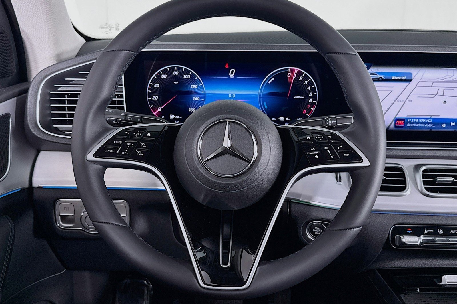 New 2026 Mercedes-Benz GLE 450e 4MATIC image 17