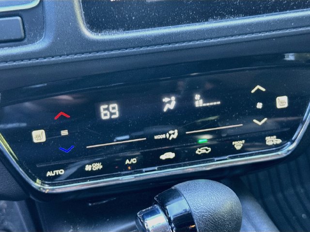 Used 2018 Honda HR-V EX image 17