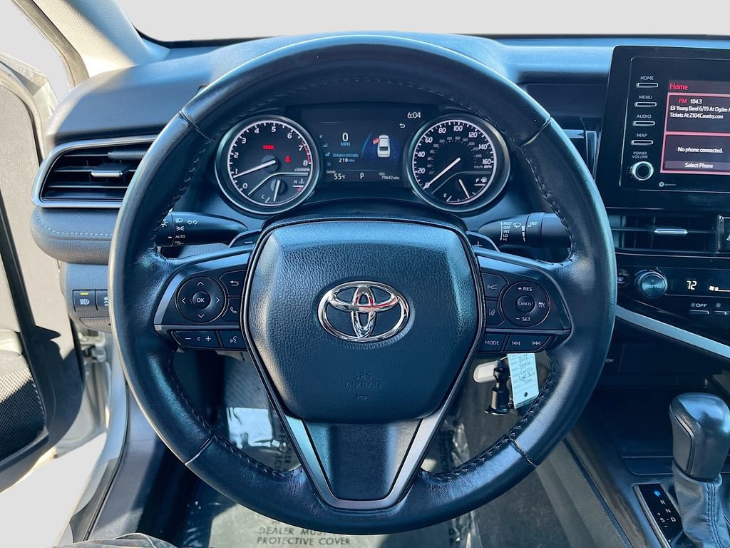 Used 2022 Toyota Camry SE w/ Carpet Mat Package (TMS) image 11