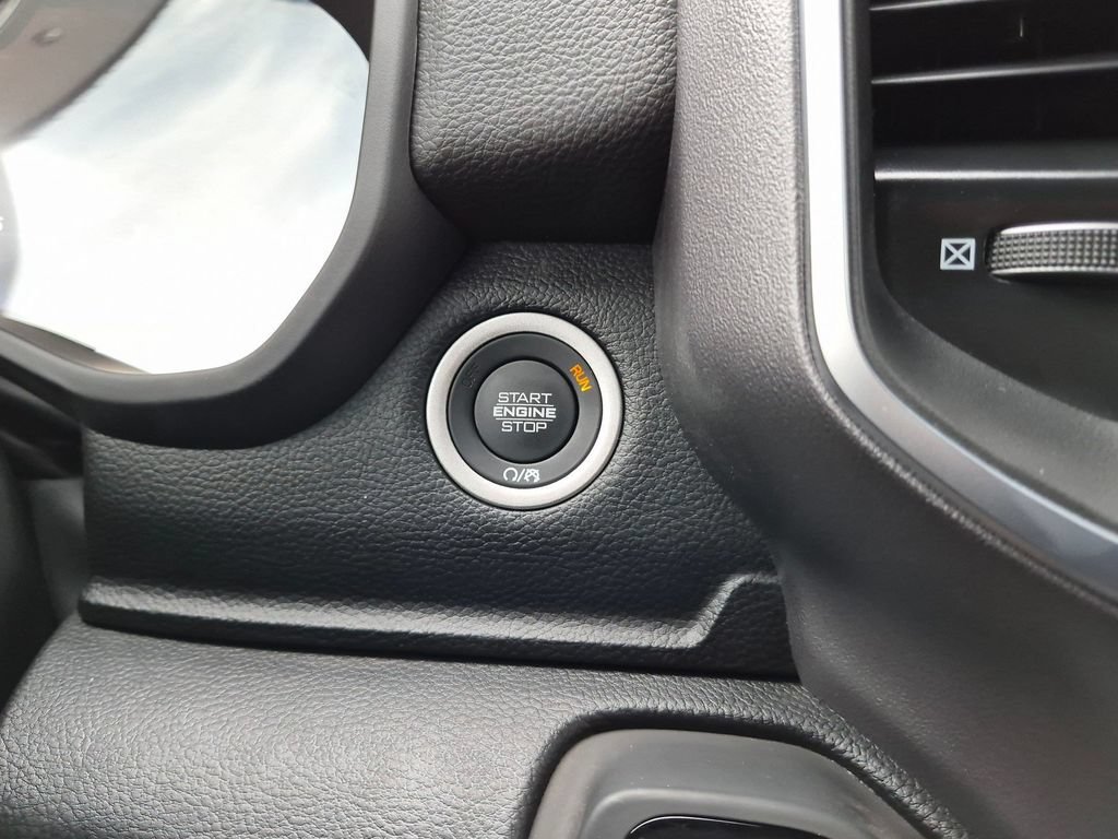 Used 2025 RAM 1500 Big Horn AWD/4WD image 20