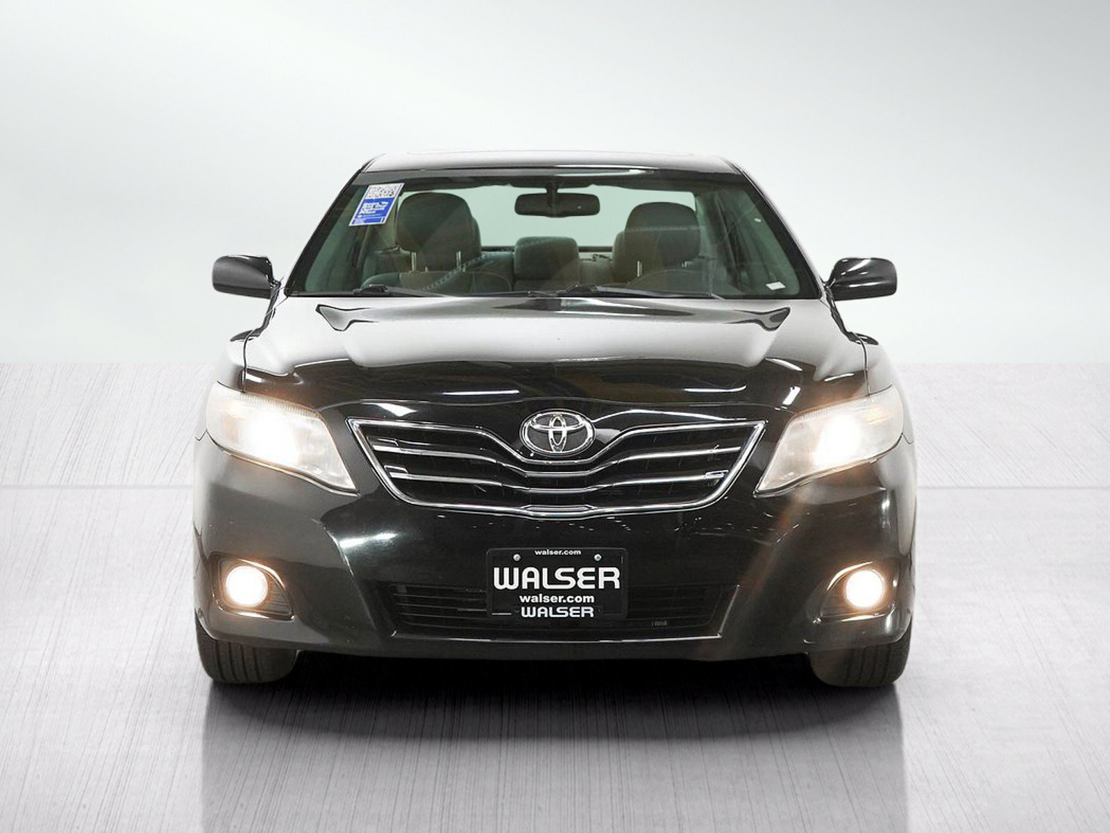Used 2011 Toyota Camry XLE w/ XLE Extra-Value Pkg #1 FWD image 8