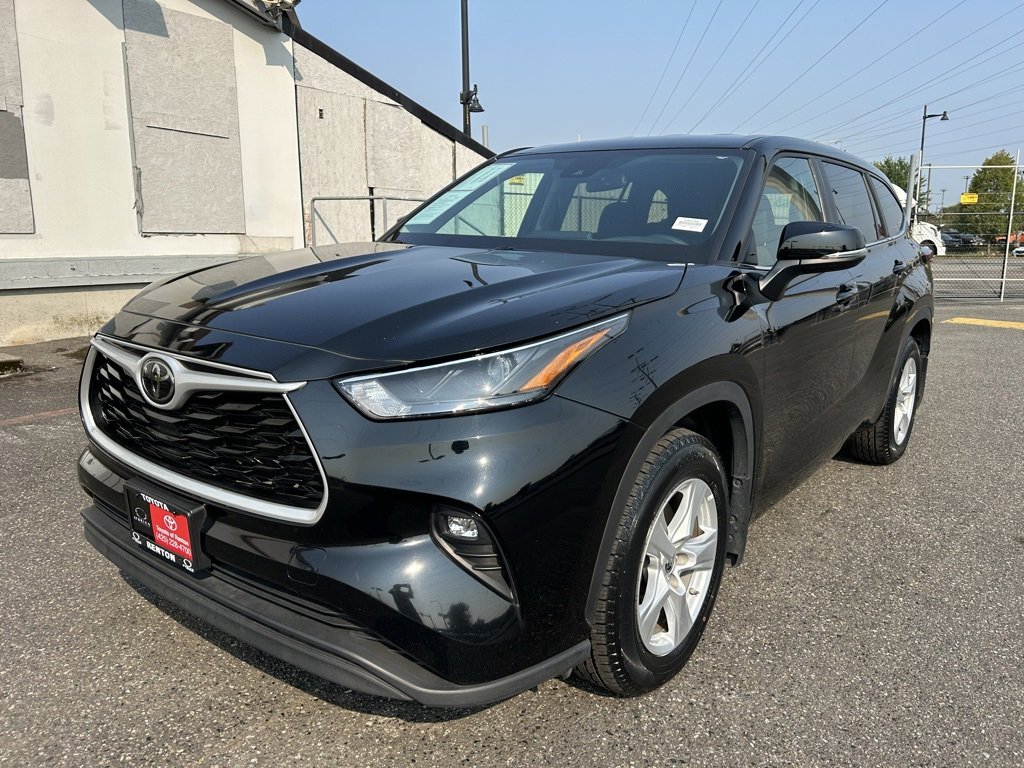 Certified 2024 Toyota Highlander LE