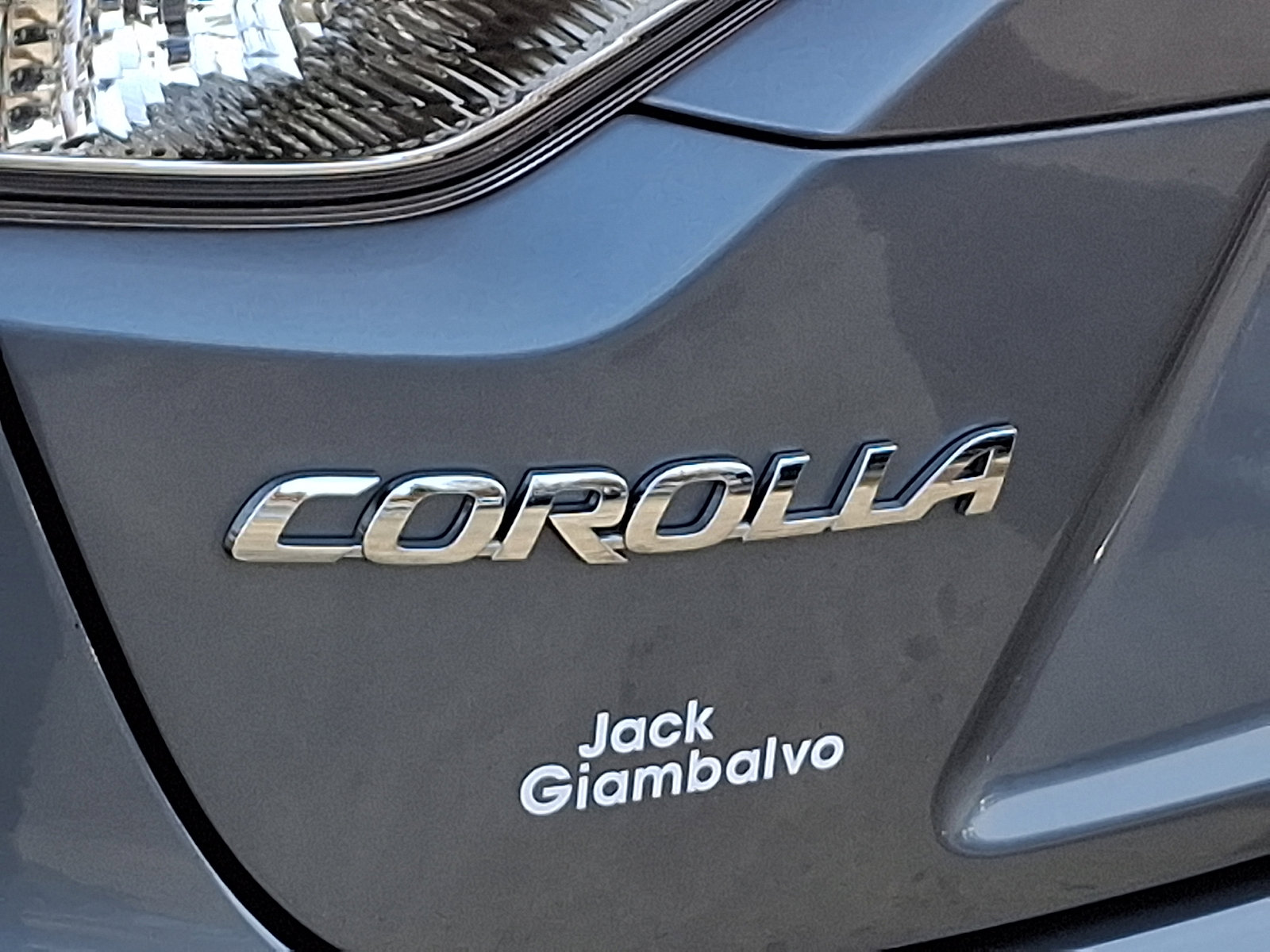 Used 2022 Toyota Corolla LE image 30