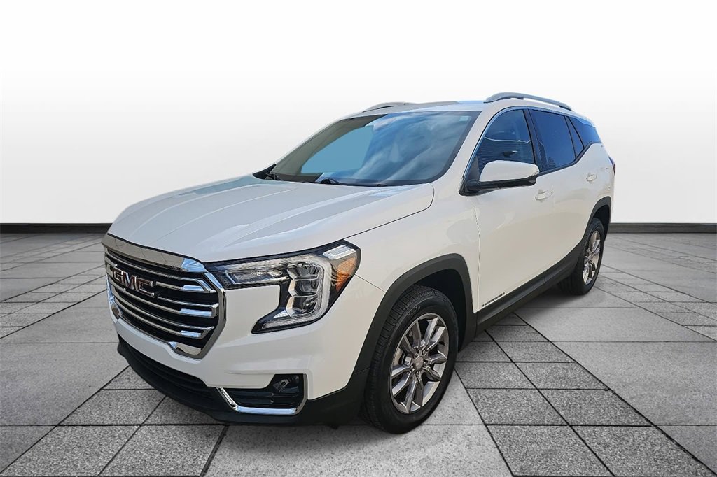 Used 2024 GMC Terrain SLT