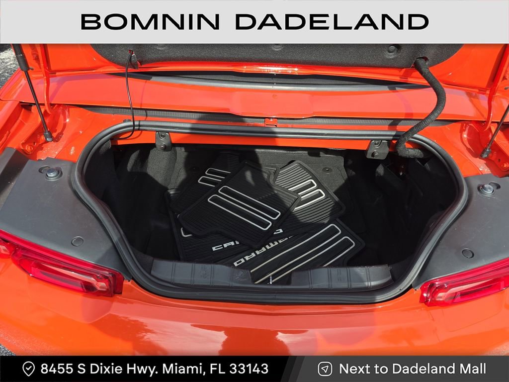 Used 2021 Chevrolet Camaro LT image 8