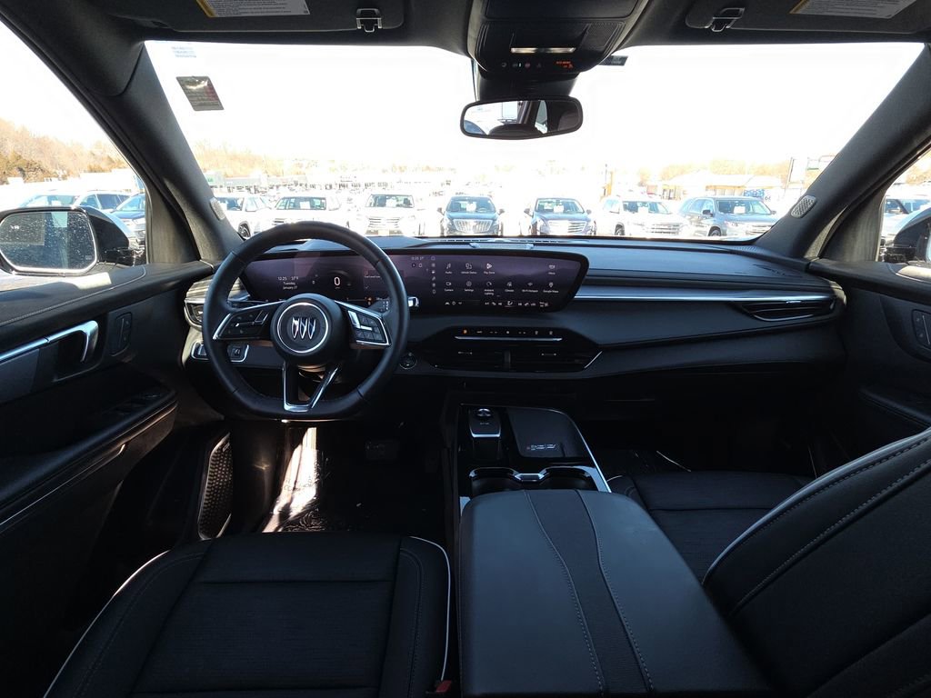 Used 2025 Buick Enclave Sport Touring image 29