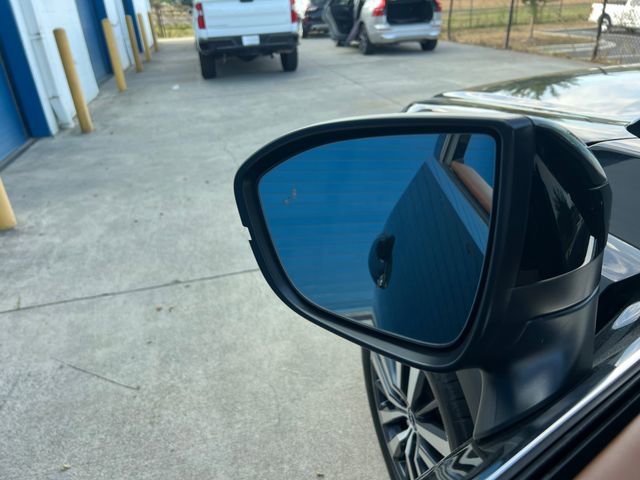 Used 2022 Nissan Pathfinder Platinum w/ Cargo Package image 12