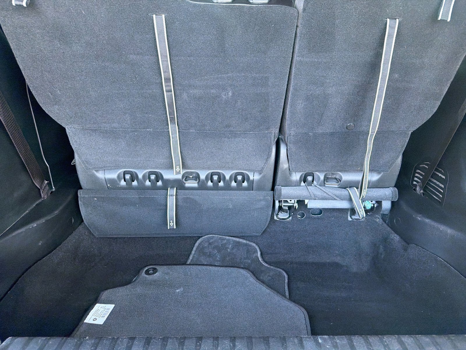 Used 2026 Chrysler Pacifica Limited FWD image 16