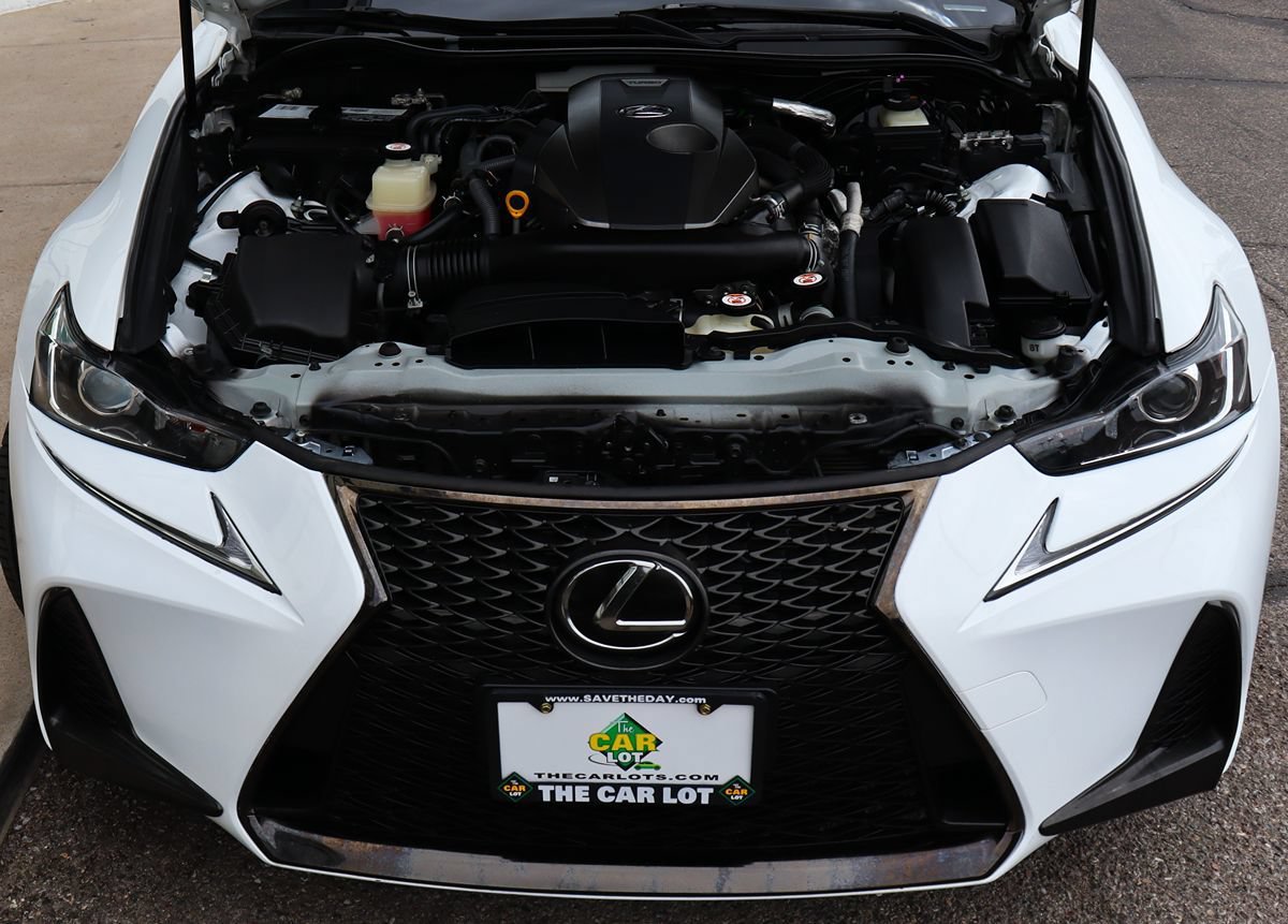 Used 2018 Lexus IS 300 F Sport w/ F Sport Package RWD image 58