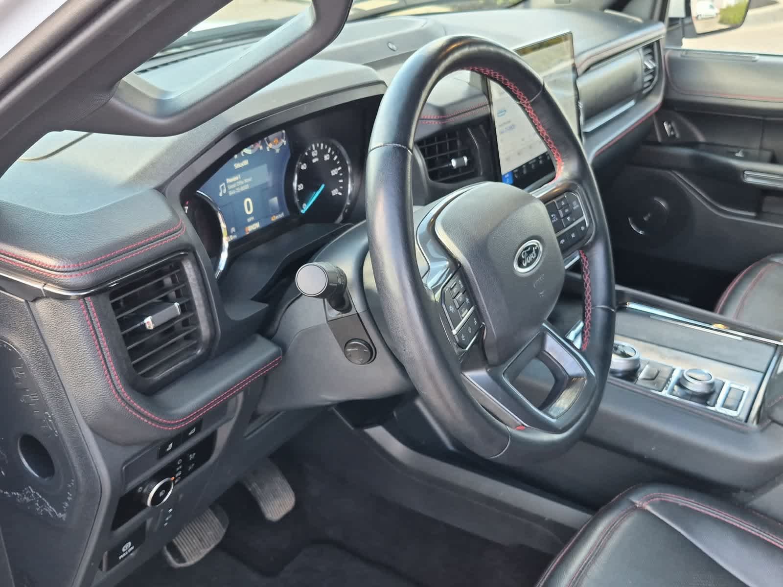 Used 2023 Ford Expedition Max Limited AWD/4WD image 10