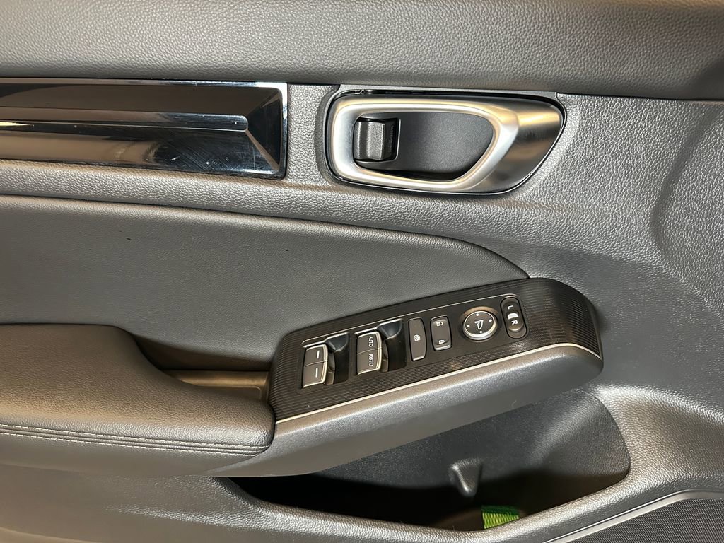 Used 2024 Honda Civic Sport Touring image 18