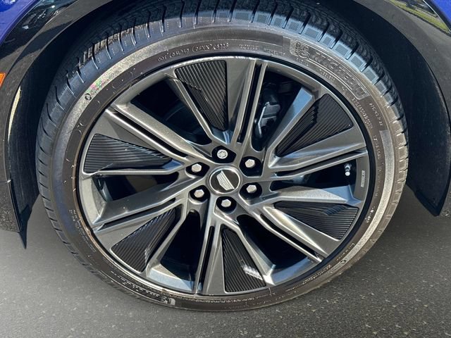 Certified 2024 Cadillac Lyriq Sport AWD/4WD image 9