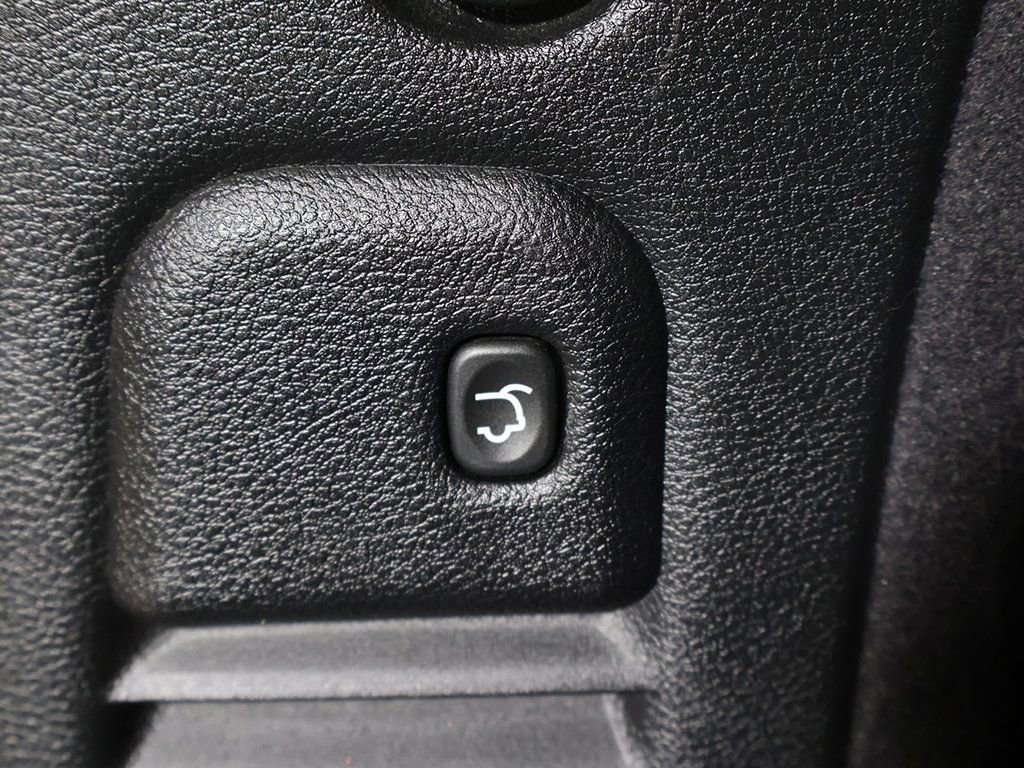 Used 2024 Dodge Durango R/T image 24