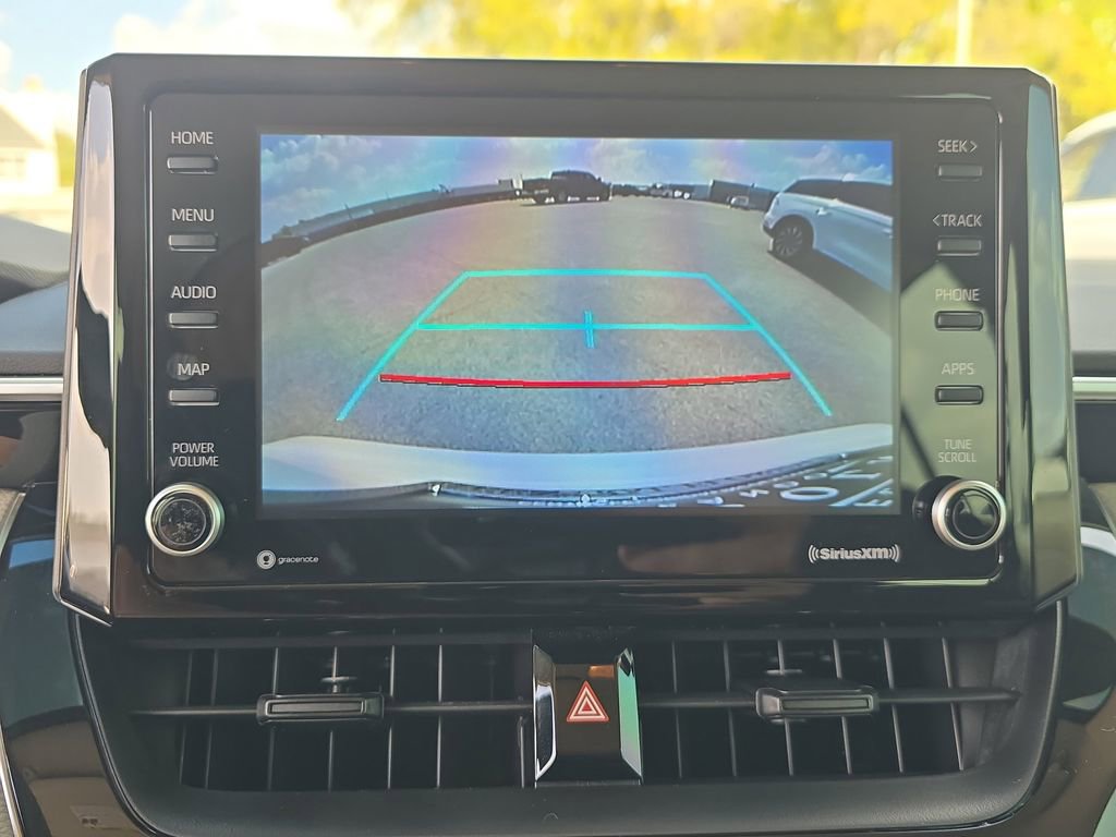 Used 2022 Toyota Corolla LE image 18