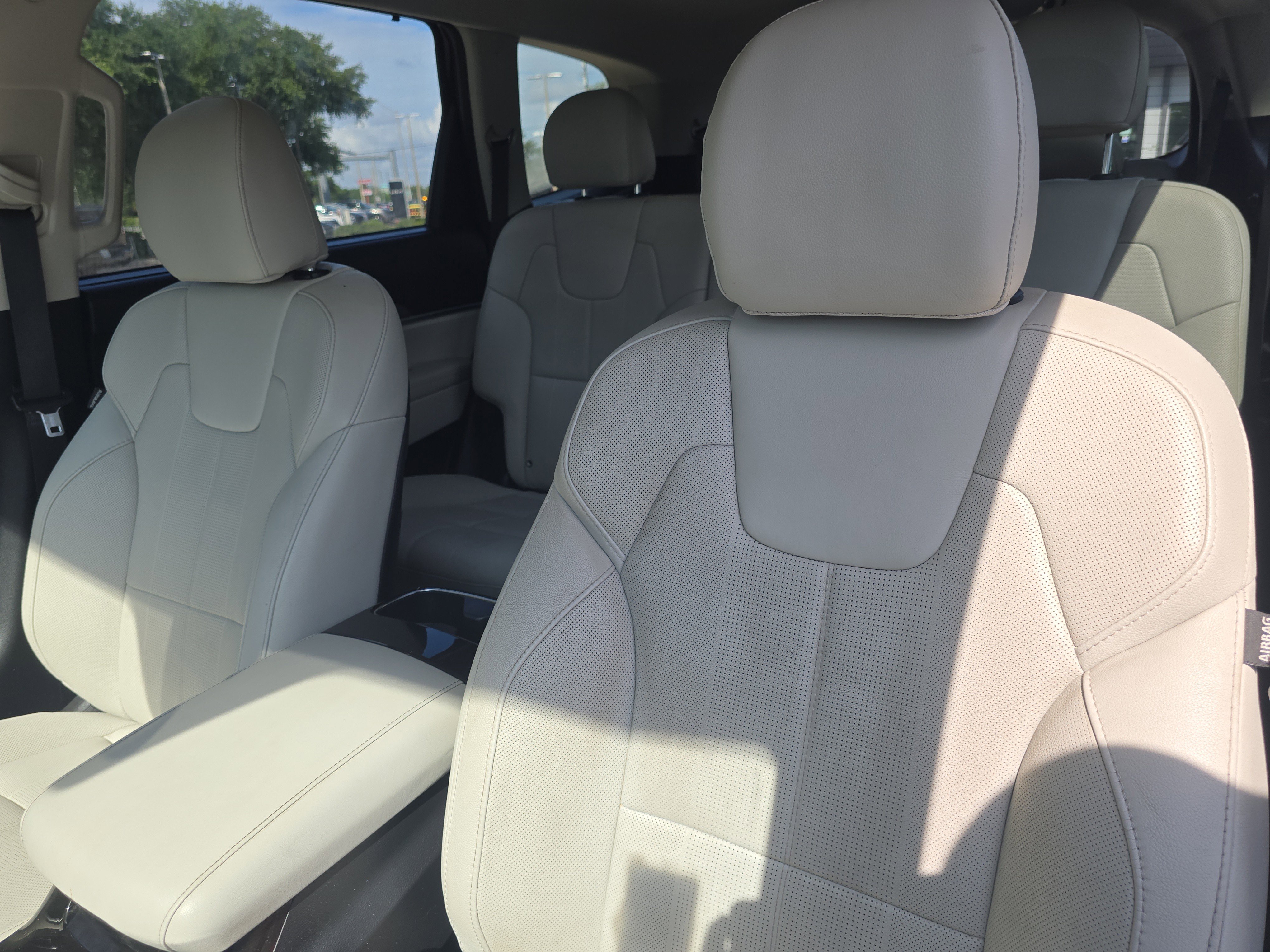 Used 2020 Kia Telluride EX FWD image 23