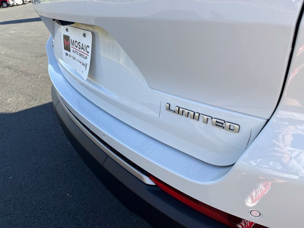 New 2027 Jeep Grand Cherokee L Limited AWD/4WD image 22
