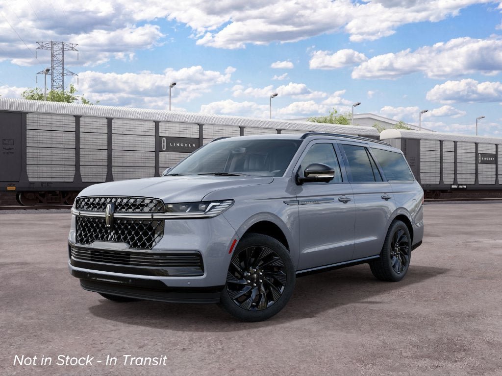 New 2027 Lincoln Navigator Reserve w/ Jet Appearance Package AWD/4WD image 2