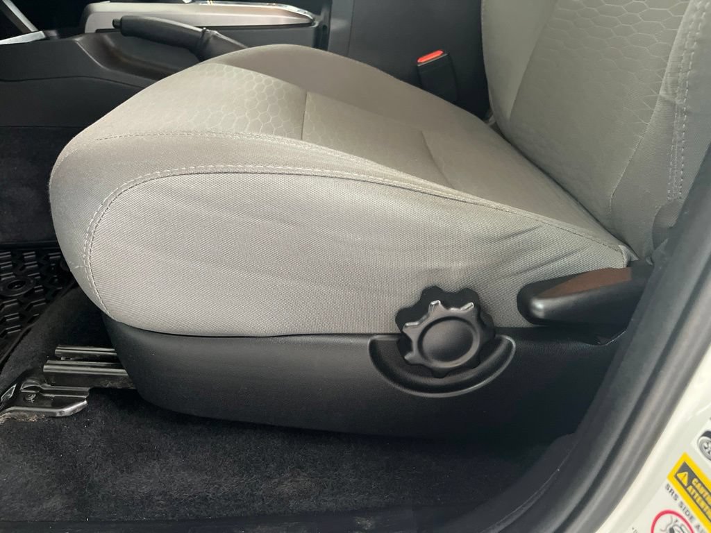 Used 2016 Toyota Tacoma SR5 AWD/4WD image 56