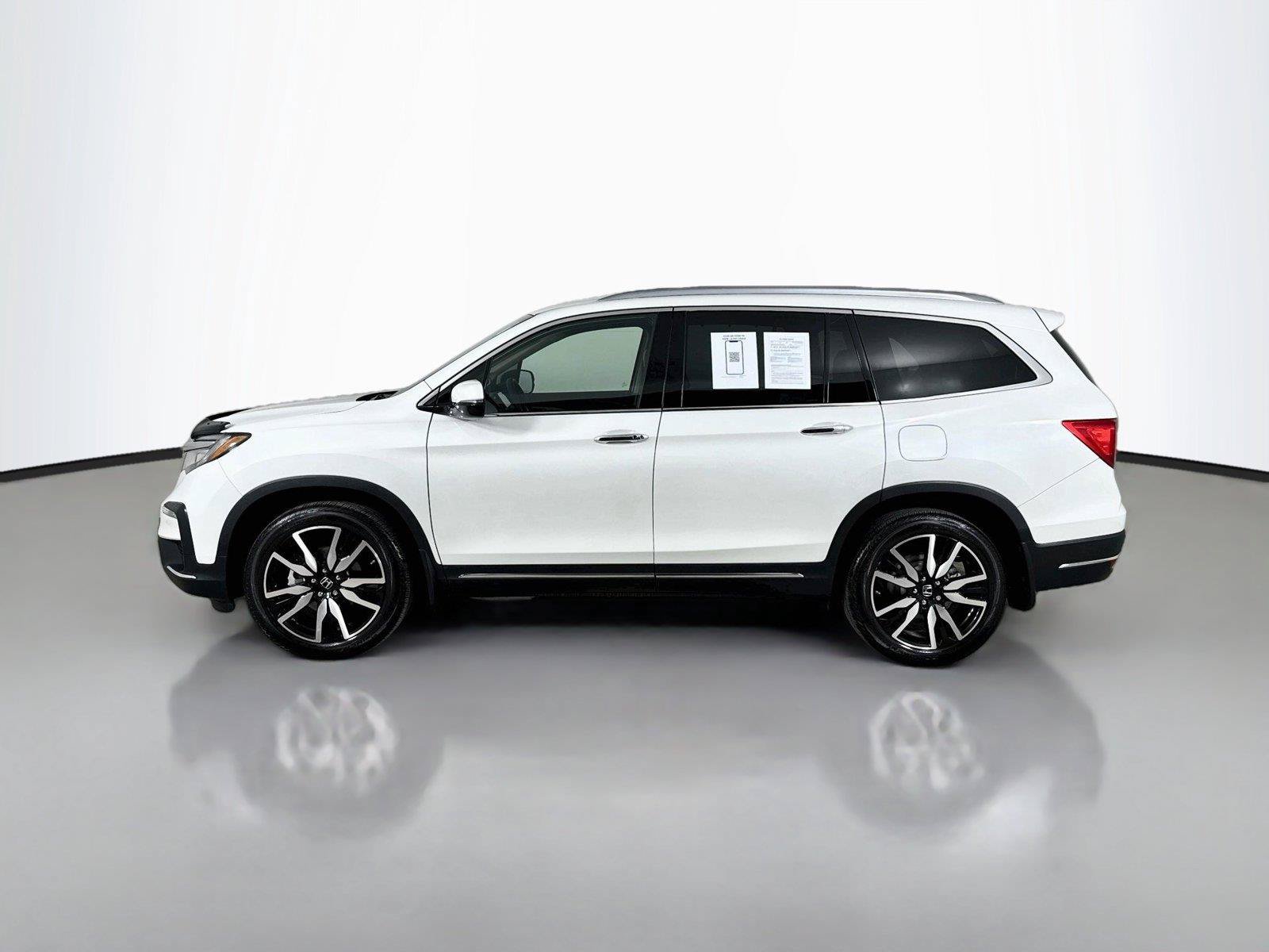 Used 2021 Honda Pilot Touring image 10