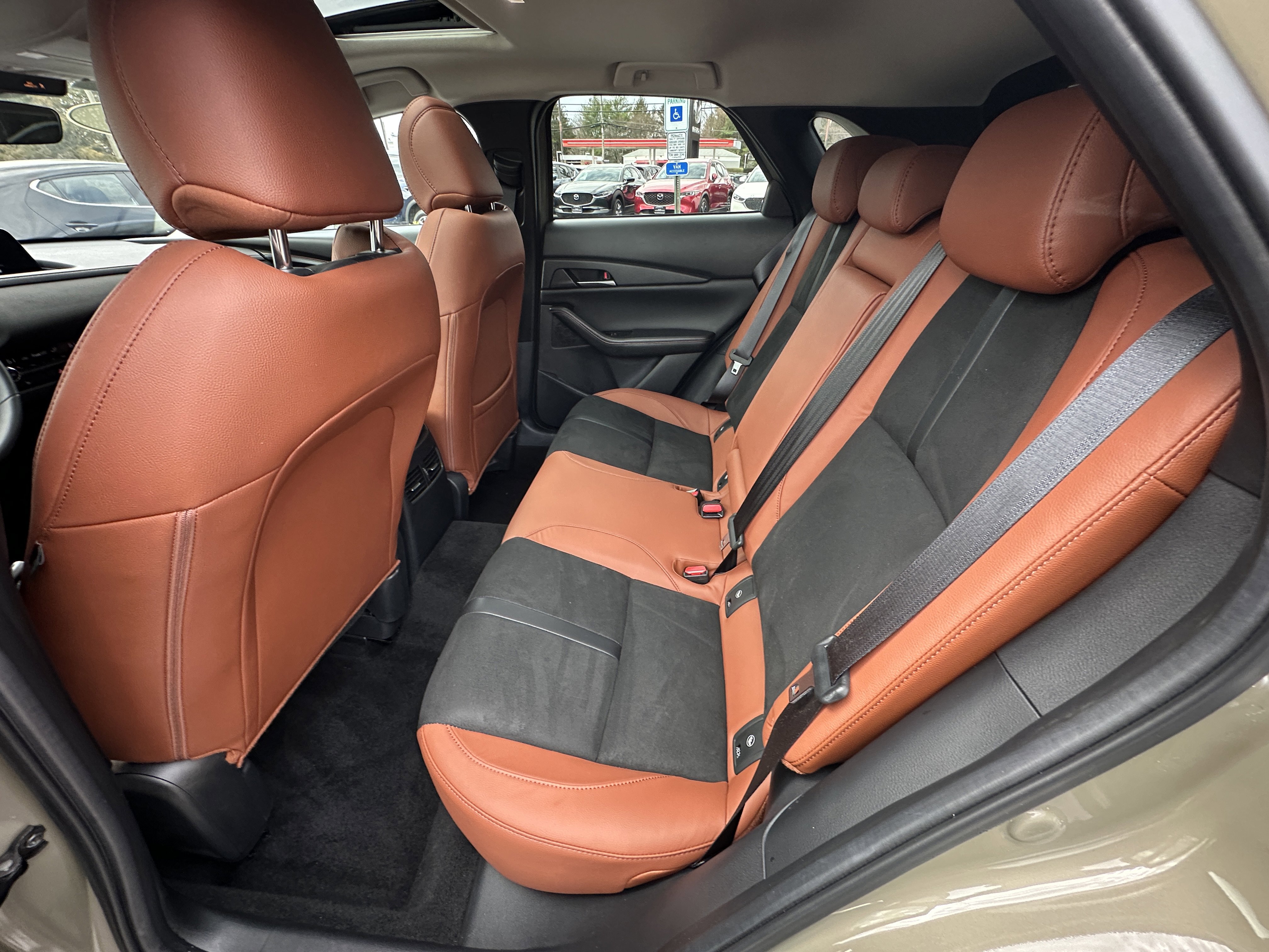 Certified 2025 MAZDA CX-30 Carbon AWD/4WD image 31