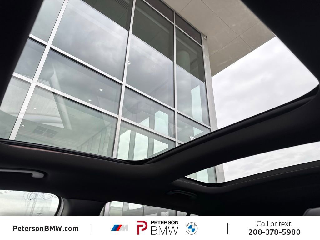 Used 2022 Mercedes-Benz GLB 250 4MATIC image 31