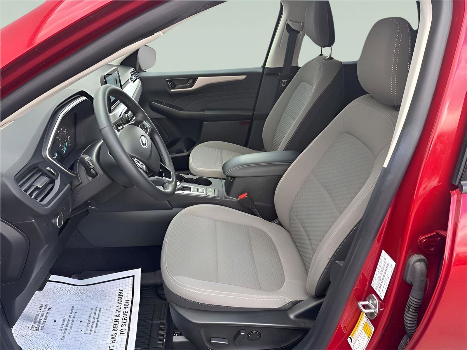 Used 2022 Ford Escape SE w/ Convenience Package FWD image 31