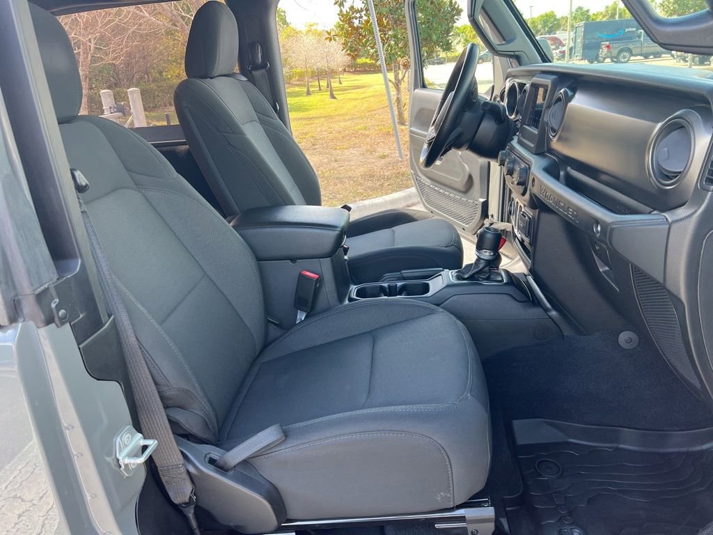 Certified 2021 Jeep Wrangler Sport S image 31