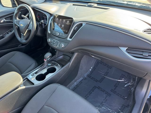 Certified 2025 Chevrolet Malibu RS FWD image 6