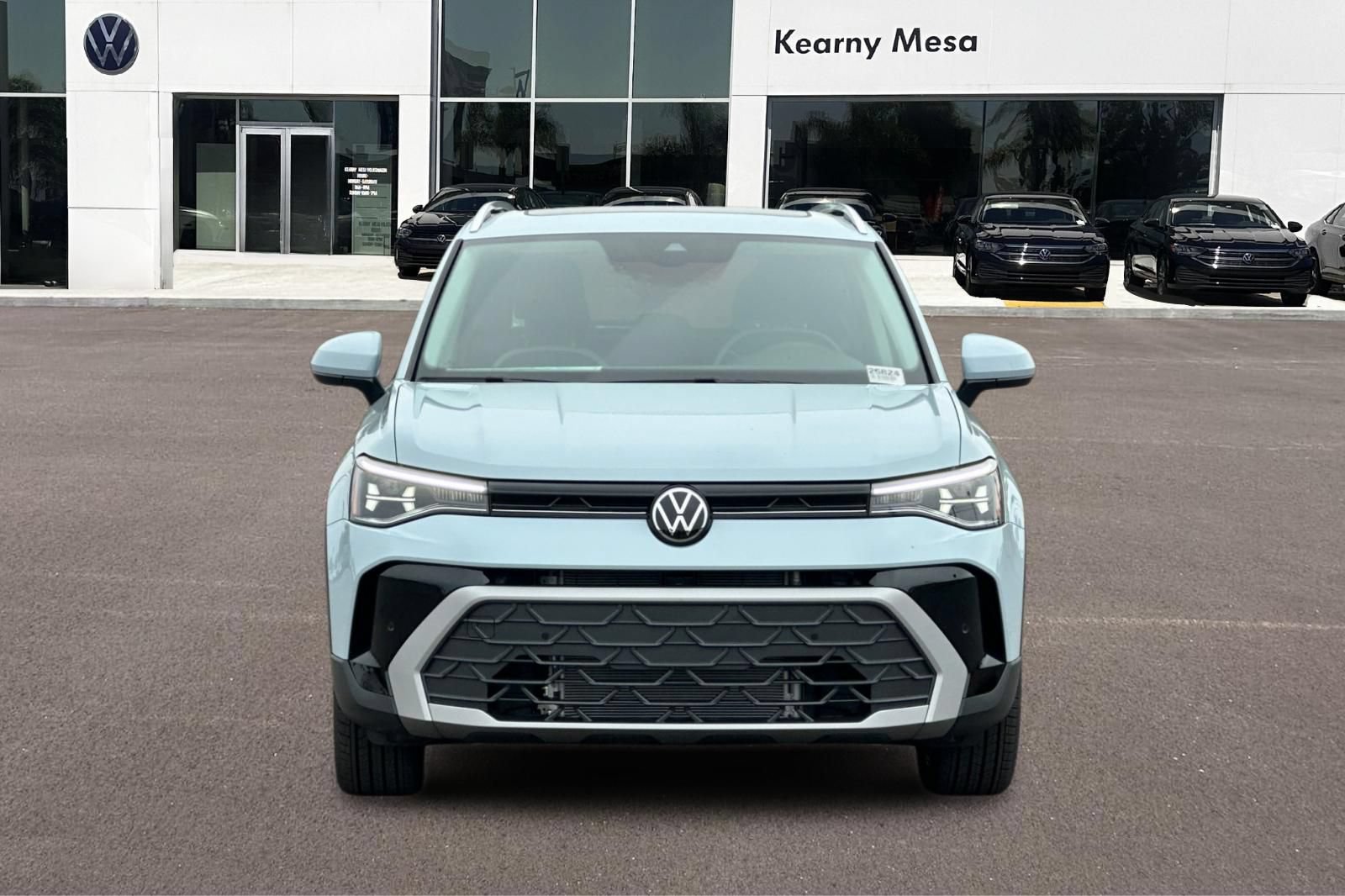 New 2026 Volkswagen Taos SE FWD image 9