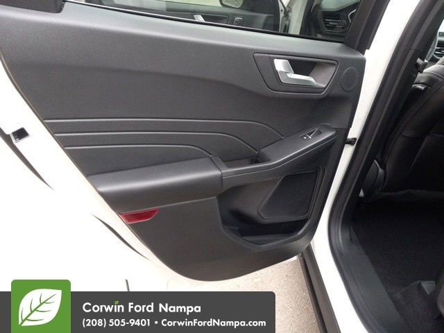 New 2025 Ford Escape SE w/ PHEV Premium Package image 27