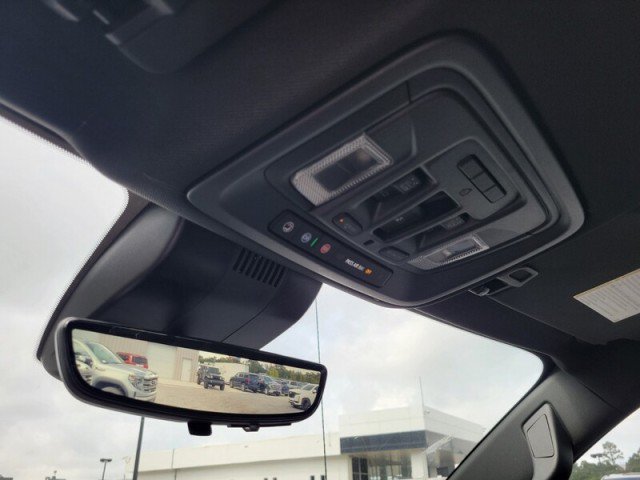 Used 2025 GMC Sierra 1500 AT4 w/ AT4 Premium Package AWD/4WD image 22