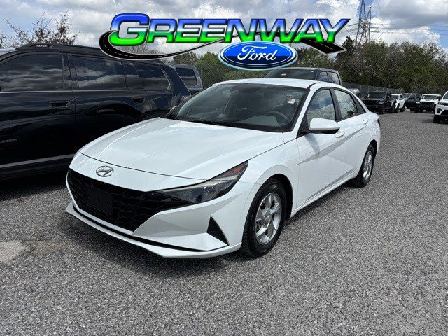 Used 2021 Hyundai Elantra SE