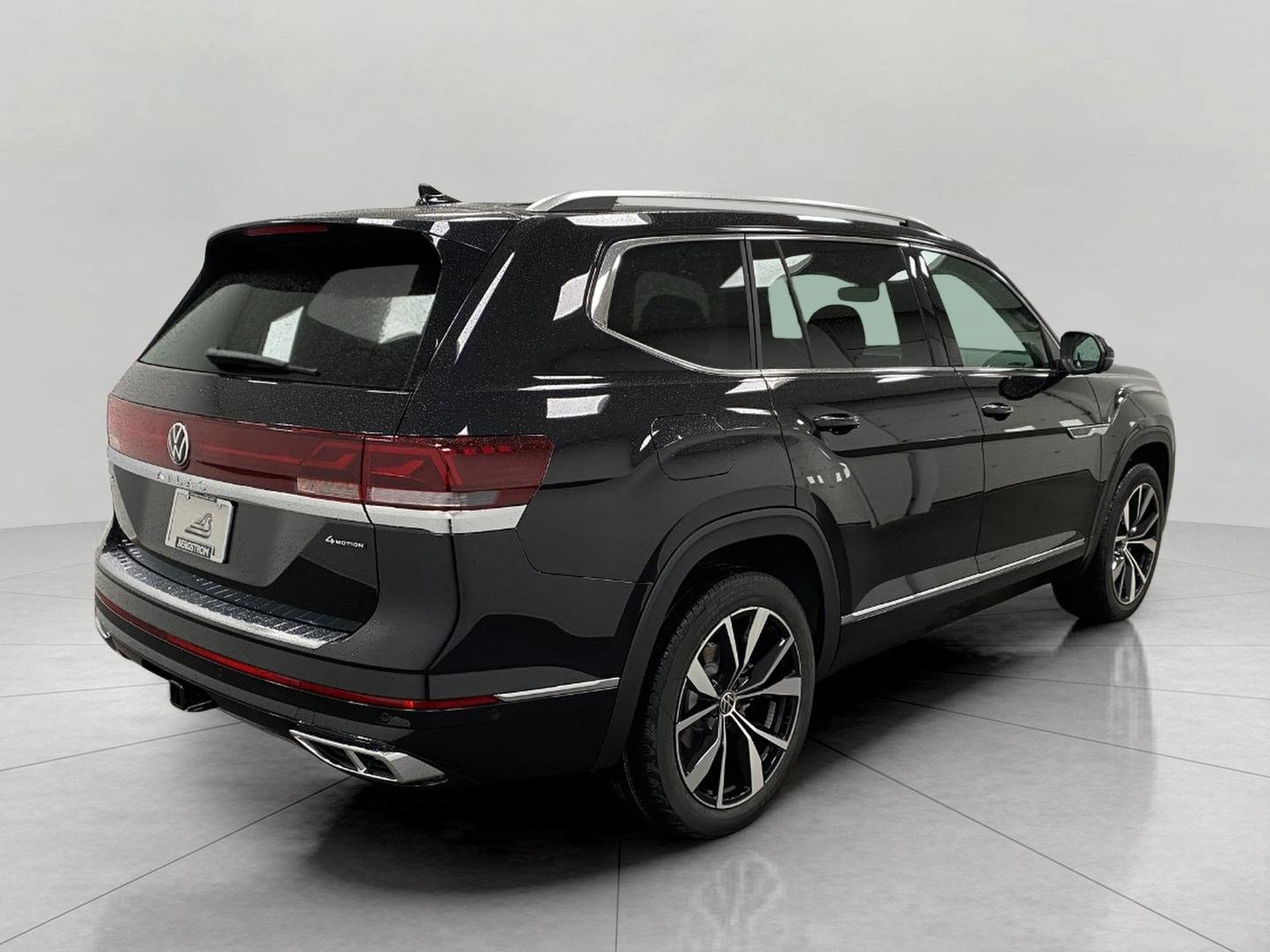New 2026 Volkswagen Atlas SEL Premium R-Line image 3