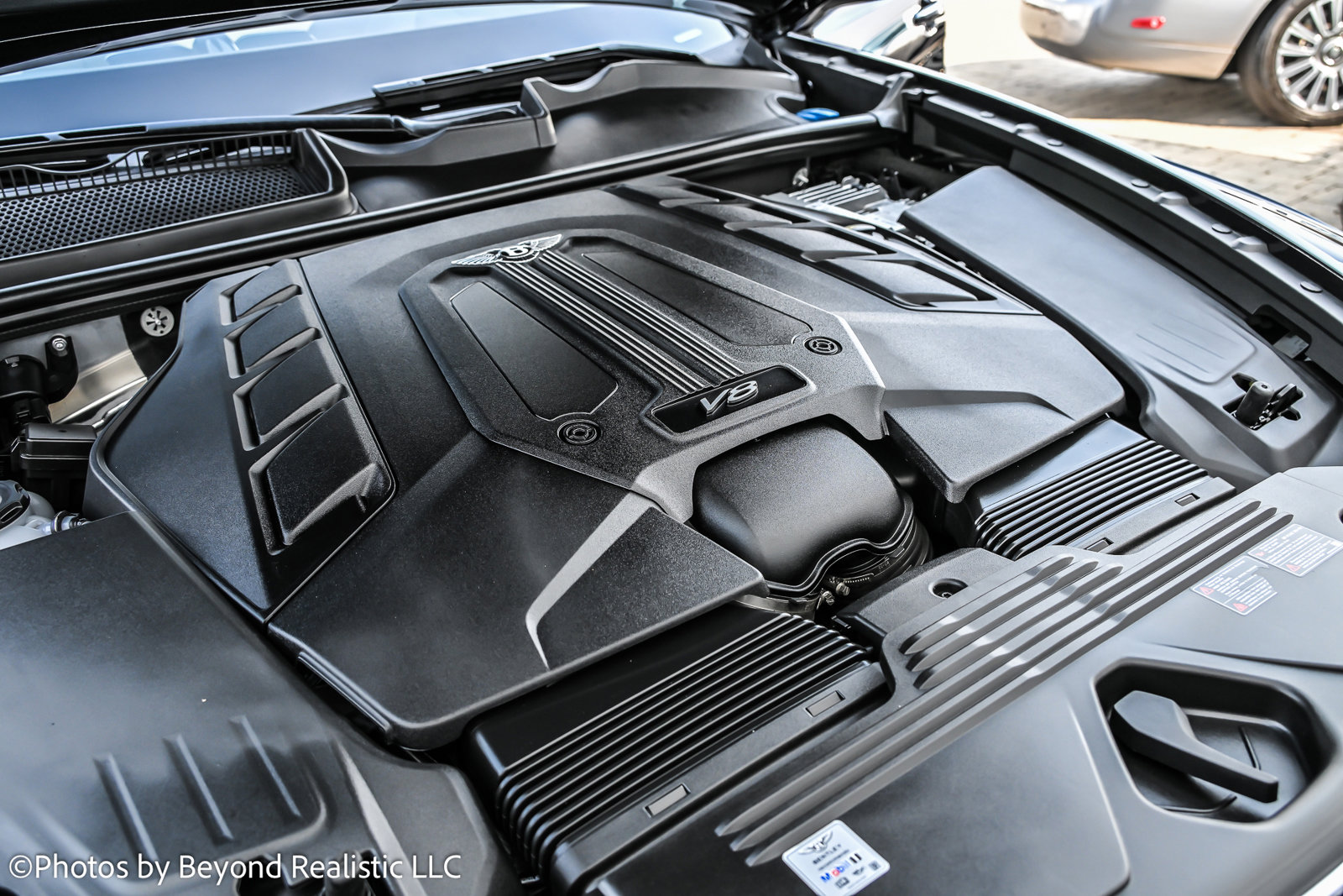 Certified 2023 Bentley Bentayga Extended Wheelbase image 17