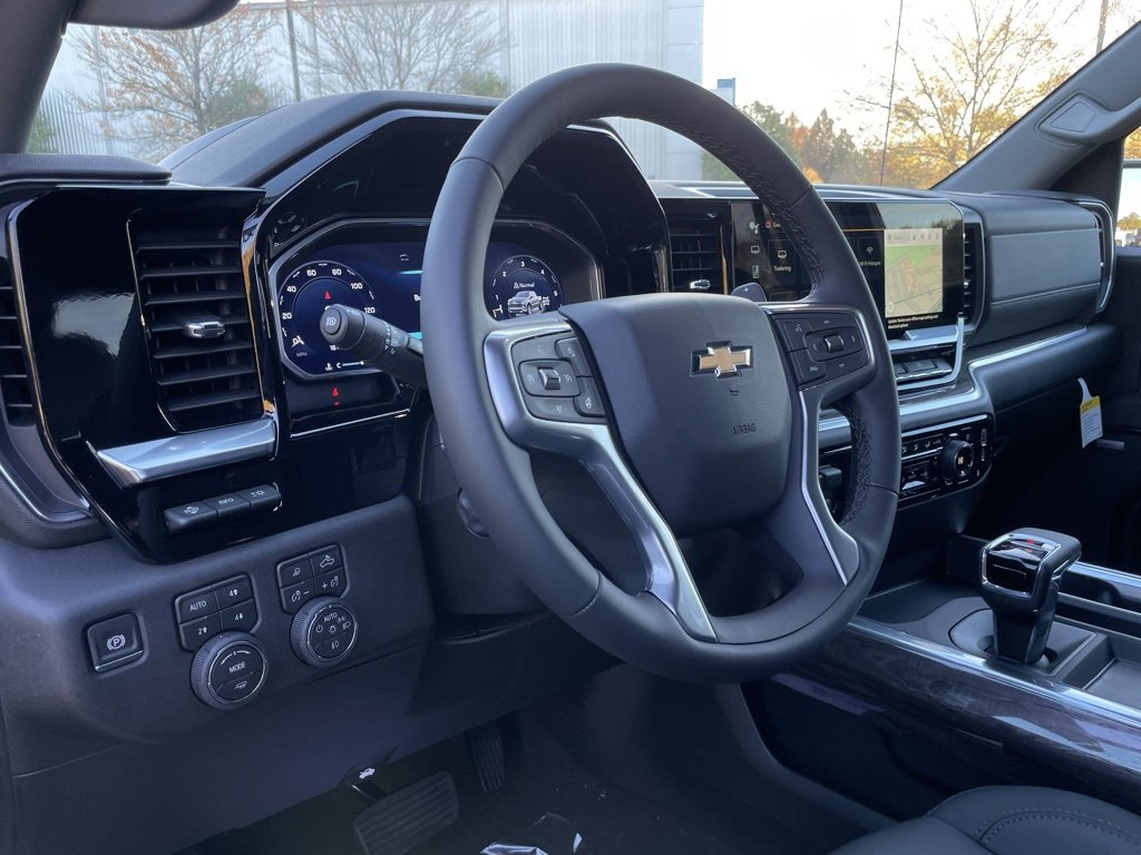 New 2026 Chevrolet Silverado 1500 LTZ w/ Technology Package image 9