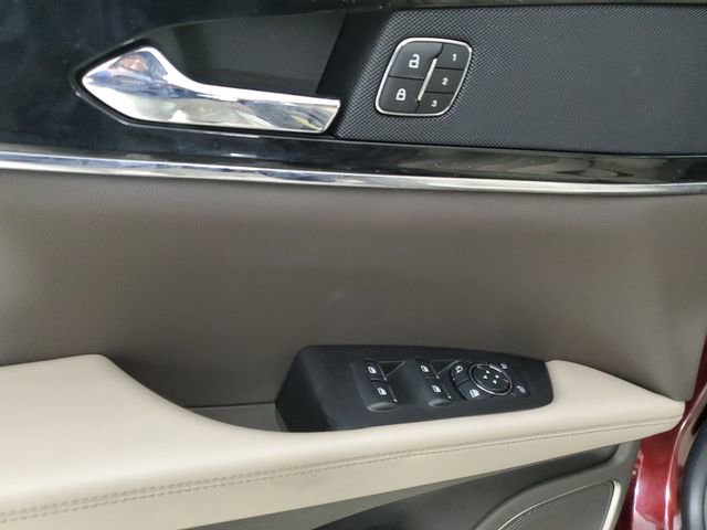 Used 2023 Lincoln Nautilus FWD w/ Premium Package image 19