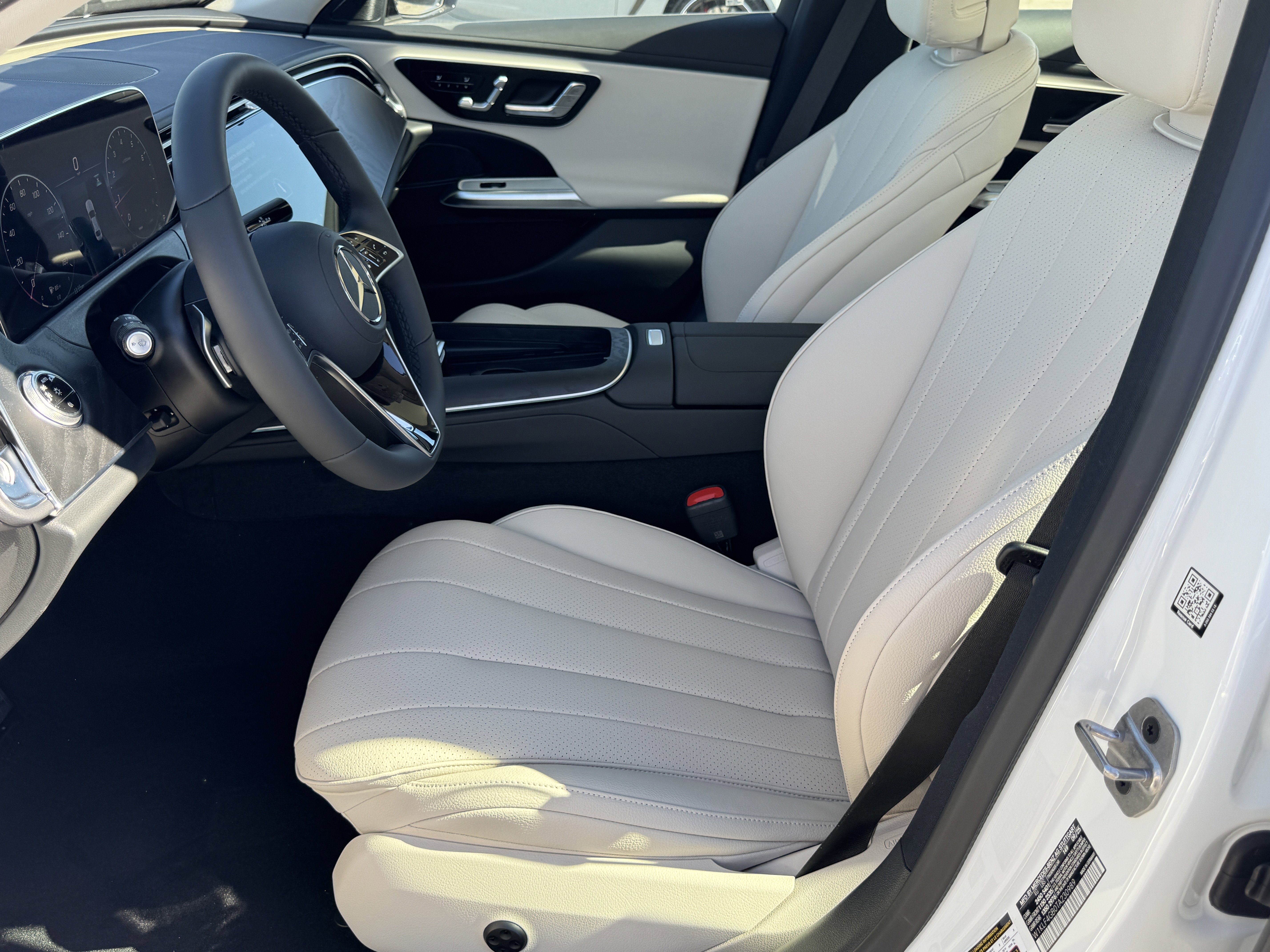 New 2026 Mercedes-Benz E 350 Sedan image 18