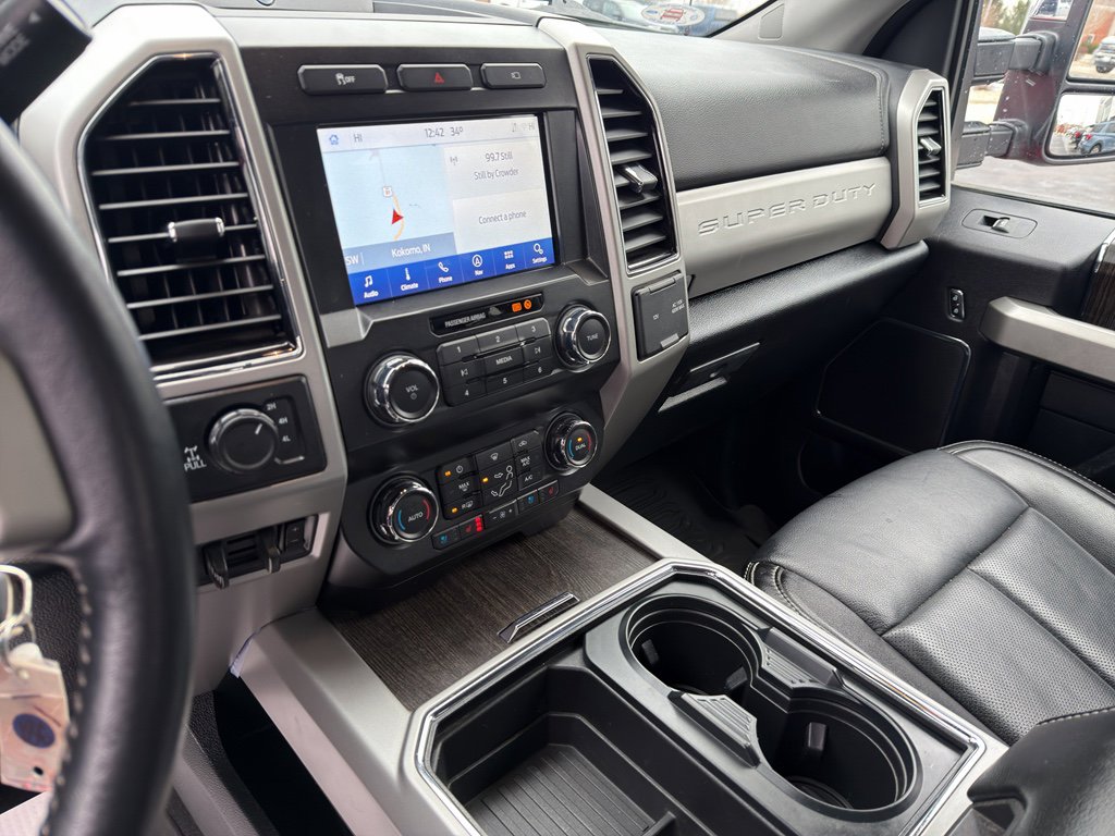 Used 2021 Ford F350 Lariat w/ Chrome Package image 14