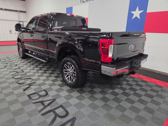 Used 2019 Ford F250 Lariat w/ Lariat Ultimate Package AWD/4WD image 11