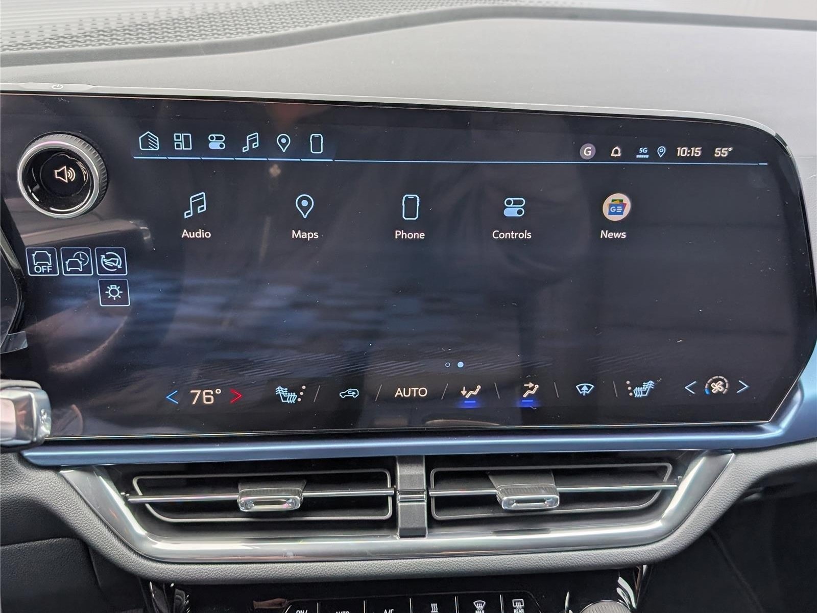 New 2026 Chevrolet Equinox EV LT w/ LPO, Tech Bronze Package FWD image 22