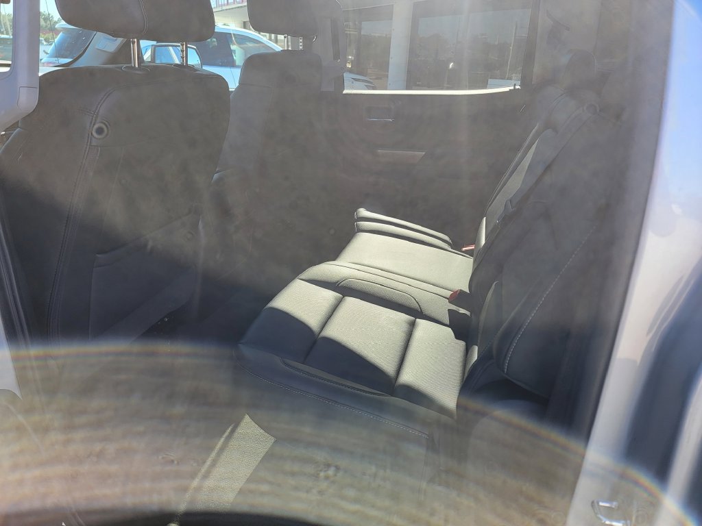 Used 2018 Chevrolet Silverado 1500 LTZ RWD image 12