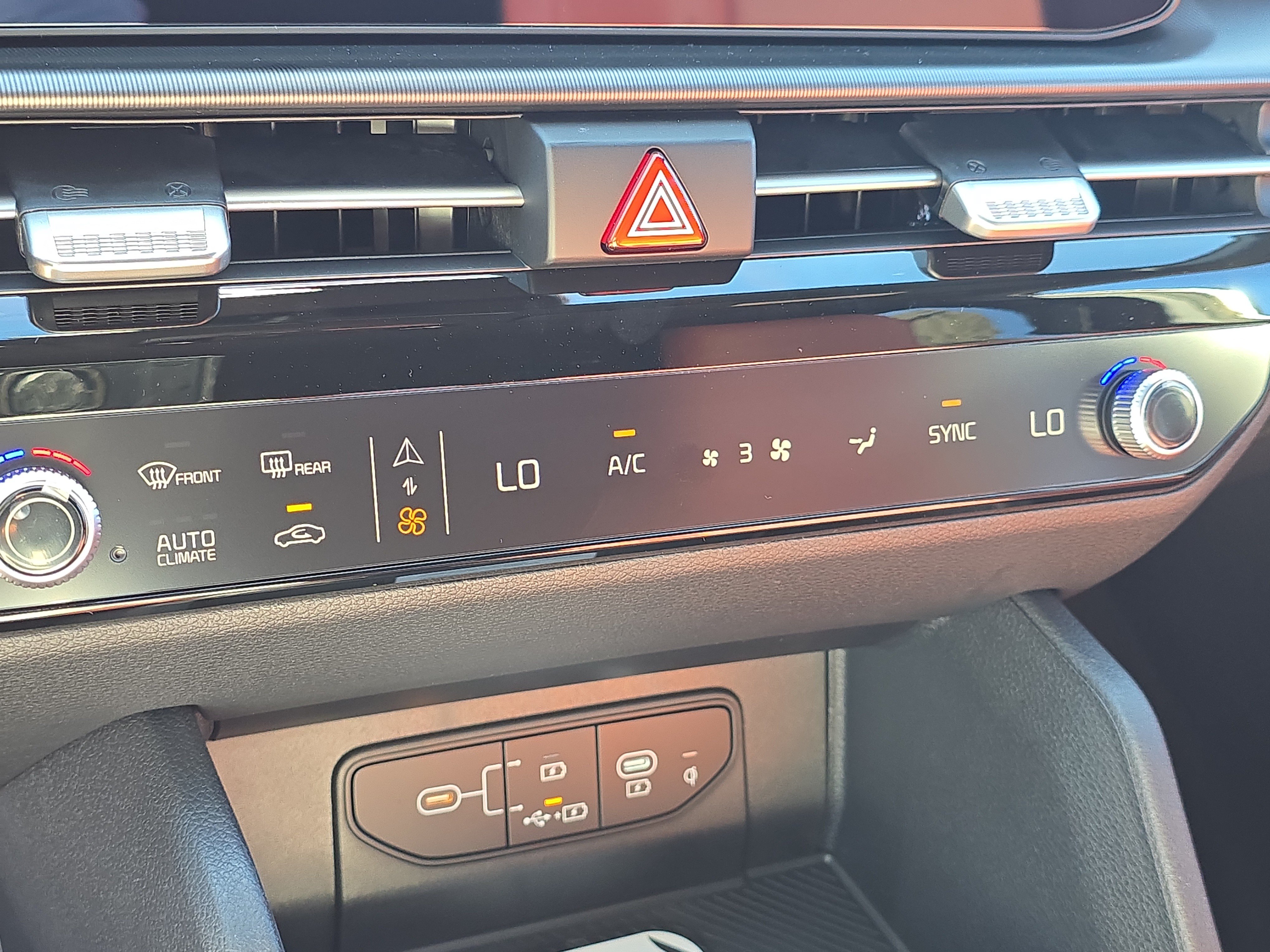 New 2027 Kia Sportage SX FWD image 26