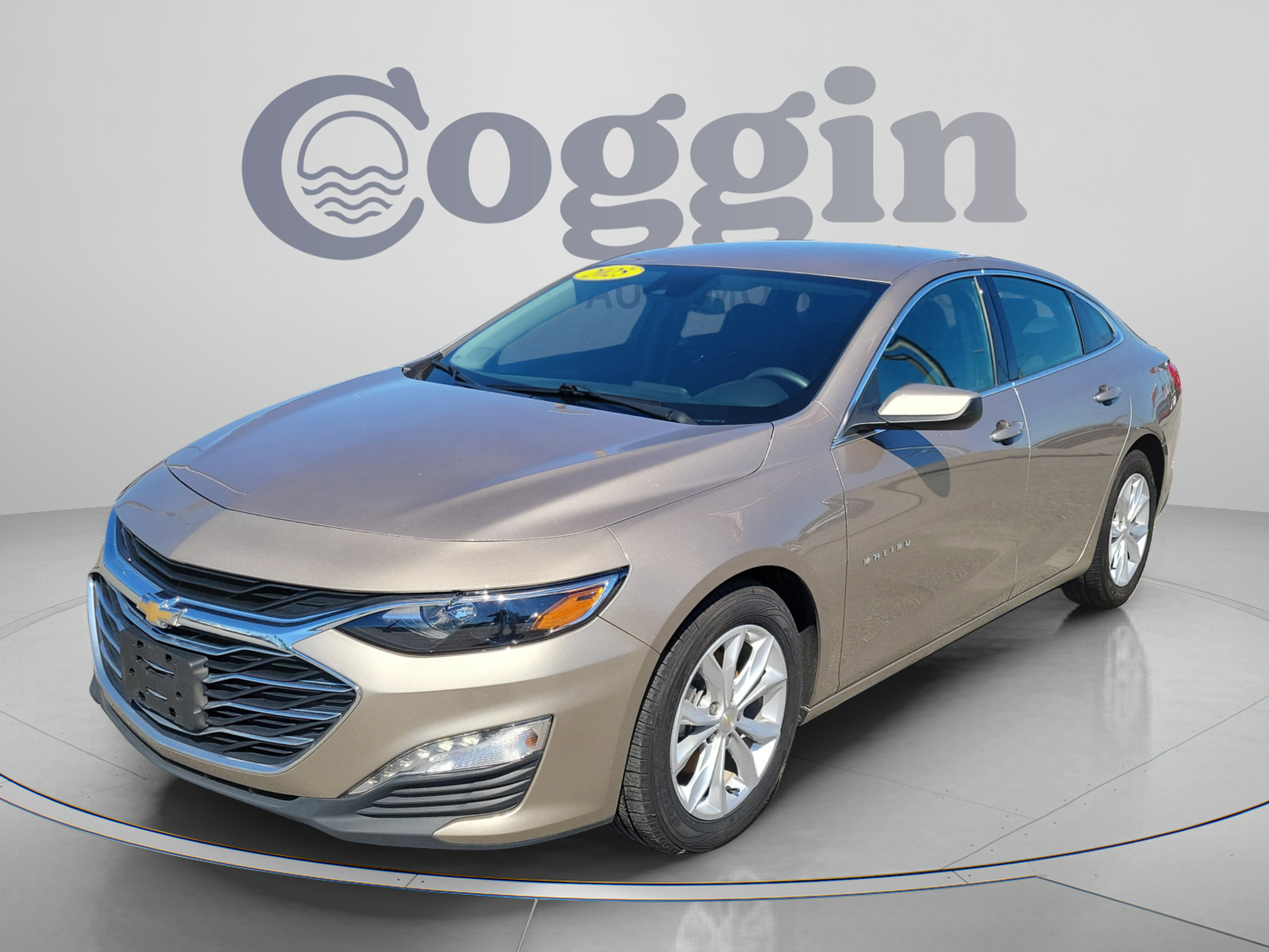 Used 2025 Chevrolet Malibu LT
