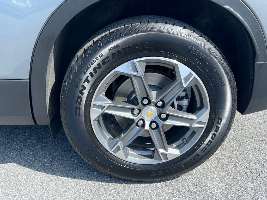 Used 2025 Chevrolet Blazer LT image 14