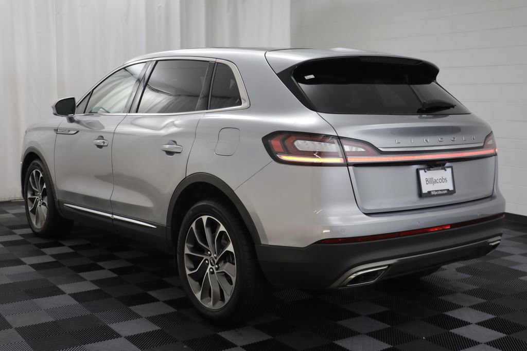 Used 2022 Lincoln Nautilus Reserve AWD/4WD image 16