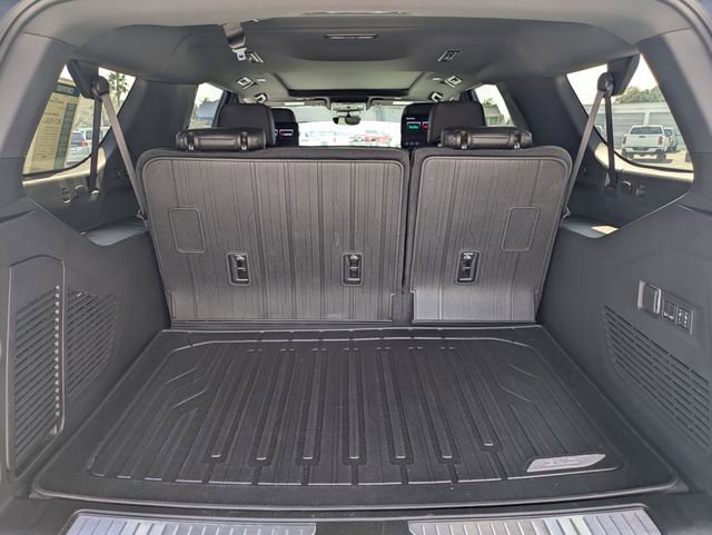 Certified 2024 GMC Yukon XL Denali w/ Advanced Technology Package image 15