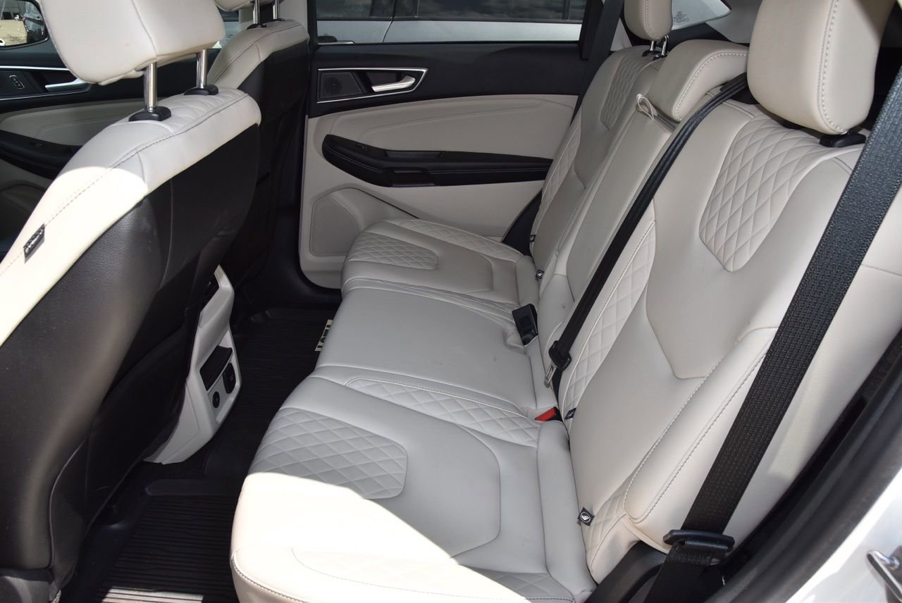 Used 2023 Ford Edge Titanium AWD/4WD image 10