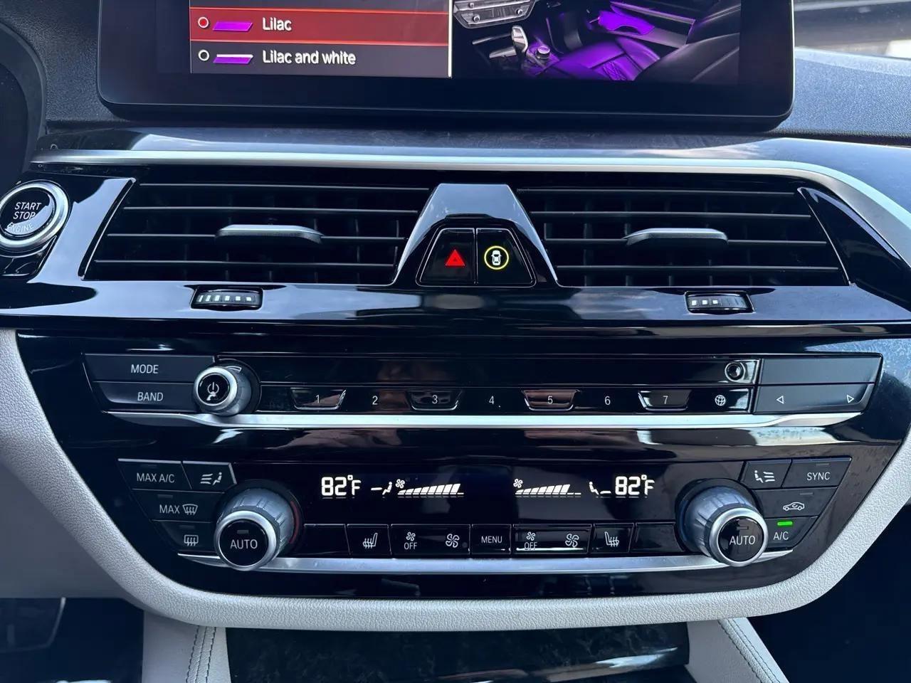 Used 2023 BMW 530e xDrive w/ Premium Package image 60