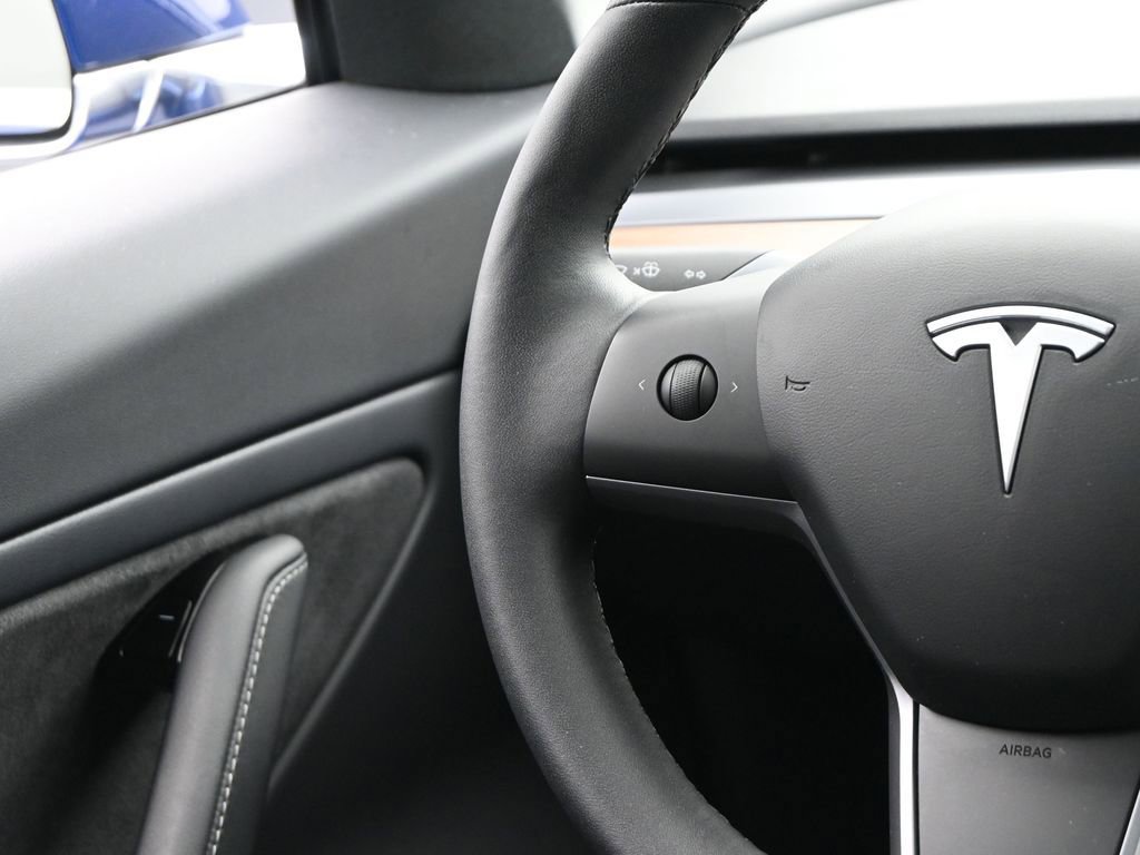Used 2020 Tesla Model 3 Long Range image 31